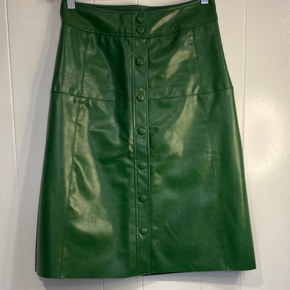 Fate Green Faux Leather A-Line Skirt | Snap Front High Waist | Raw Hem | S